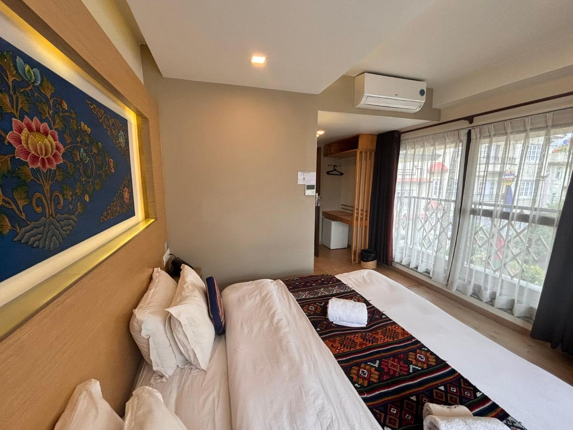Viavia Boutique Hotel - Kathmandu Exteriör bild